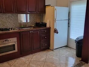 20337 NE 2nd Ave, Unit A-15 in Miami, FL - Building Photo - Building Photo