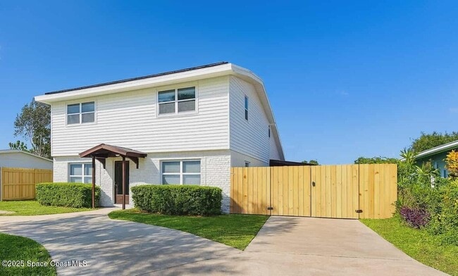 746 Ironwood Dr in Melbourne, FL - Building Photo - Building Photo