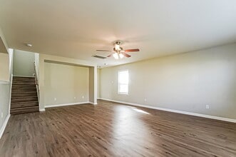 11410 Sugar Bowl Dr in Tomball, TX - Building Photo - Building Photo