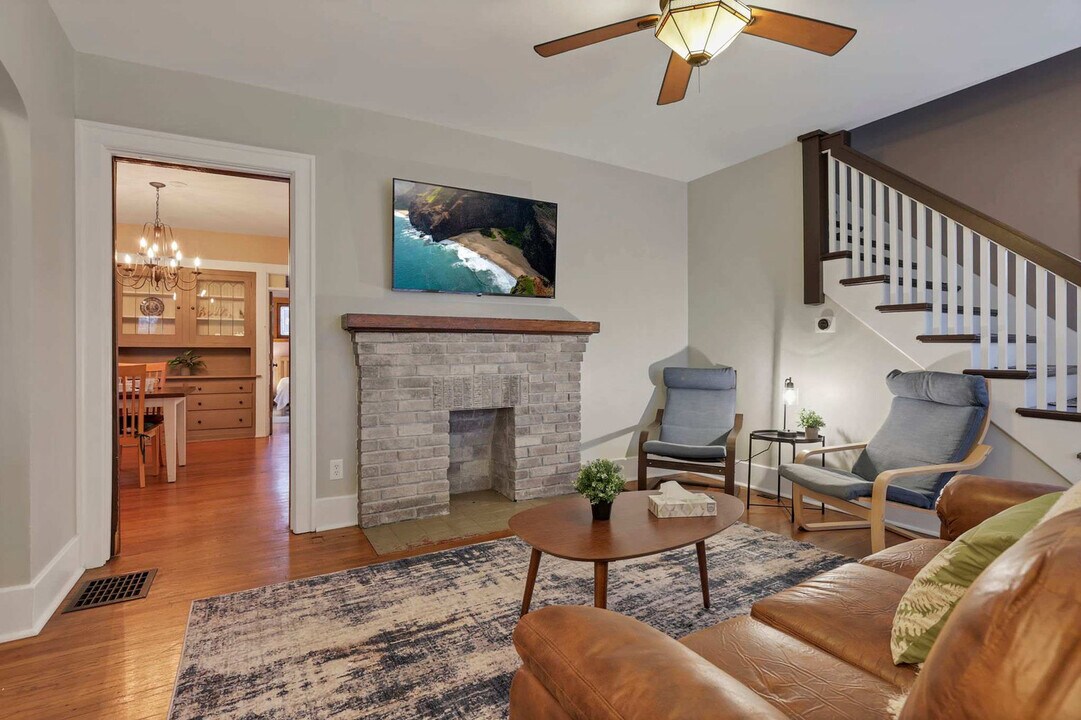 81 Orchard Ln in Columbus, OH - Building Photo