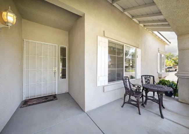 8309 Sea Meadow Ln in Bakersfield, CA - Building Photo - Building Photo