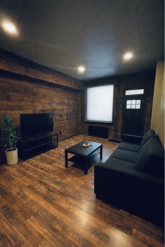 1 Caroline Ave, Unit Unit 1 in St. Clair, PA - Foto de edificio - Building Photo