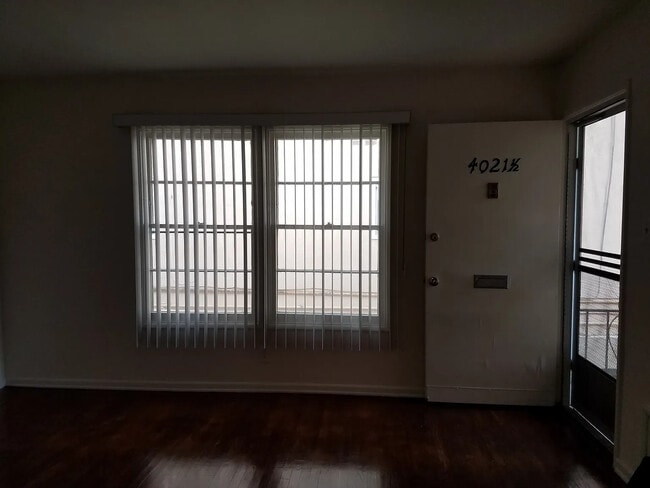 4021 1/2 McLaughlin Ave in Los Angeles, CA - Building Photo - Building Photo