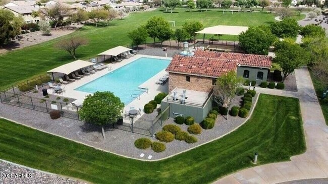 41393 W Capistrano Dr in Maricopa, AZ - Foto de edificio - Building Photo