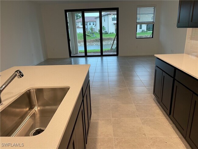 1519 Fells Cove Ln in Cape Coral, FL - Building Photo - Building Photo