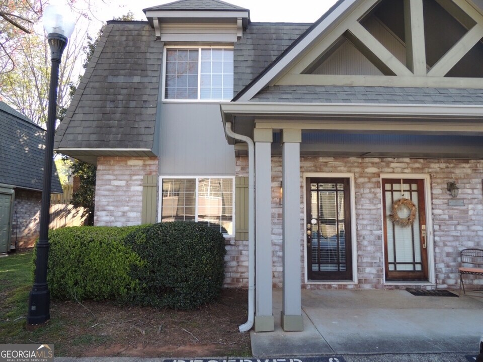 117 Rondak Cir in Smyrna, GA - Building Photo