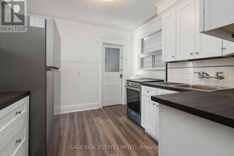 764 Coxwell Ave in Toronto, ON - Building Photo - Building Photo