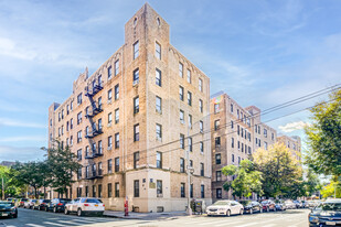 8742 Elmhurst Ave in Elmhurst, NY - Building Photo