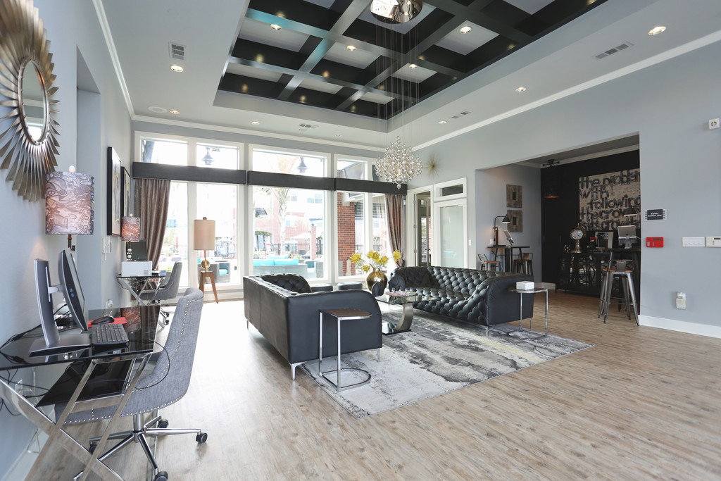 Augusta Meadows Apartments in Tomball, TX