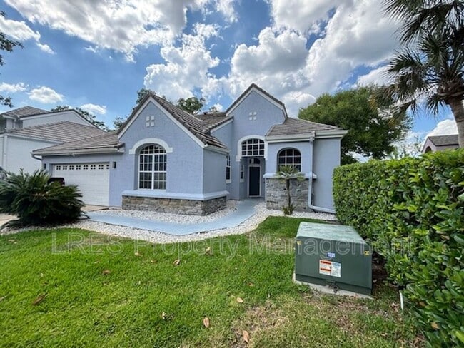 property at 124 Wimbledon Cir