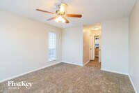 3221 Pipers Way photo'