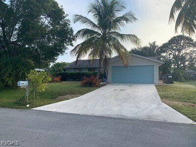 7188 Bucknell Dr in Ft. Myers, FL - Building Photo