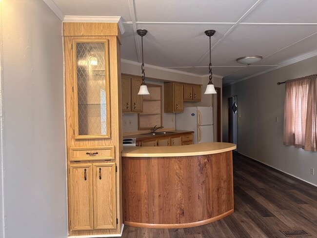 property at 318 Goss Rd