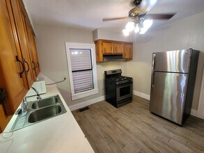 820 Broadway Avenue J in Galveston, TX - Building Photo - Building Photo