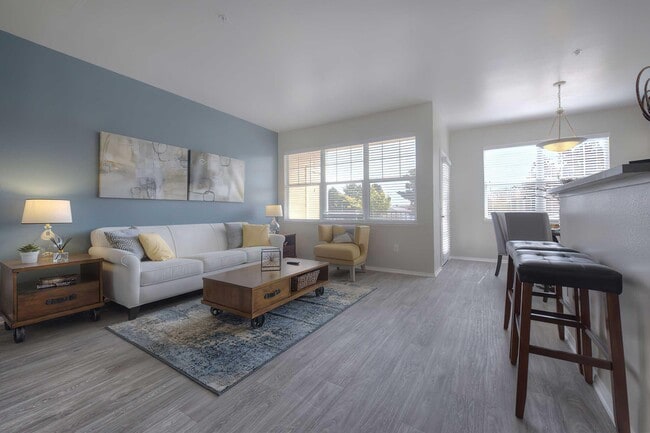 Manzanita Gate Apartments in Reno, NV - Building Photo - Building Photo