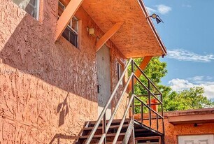 2378 NW 60th St in Miami, FL - Building Photo