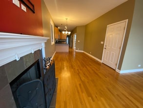 7153 W Irving Park Rd in Chicago, IL - Building Photo - Building Photo