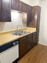 8424 Glen Meadow Ln in Beaumont, TX - Building Photo - Building Photo