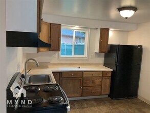 1013 SE 190th Ave in Portland, OR - Building Photo - Building Photo