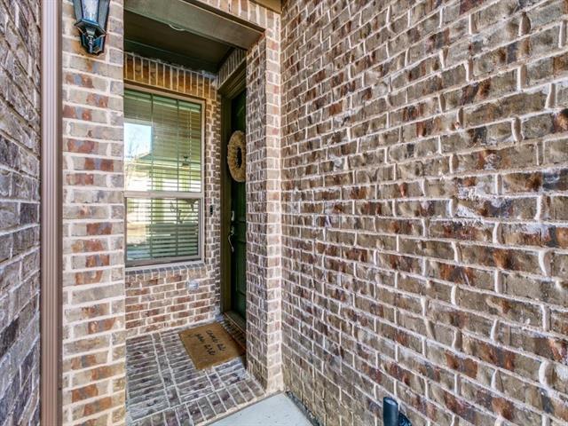 3613 Harebell Dr in Carrollton, TX - Foto de edificio - Building Photo