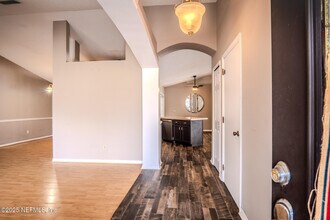 11048 Ridge Point Dr in Jacksonville, FL - Building Photo - Building Photo