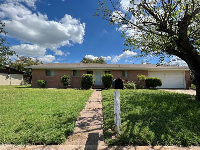 1021 Keechi St Photo