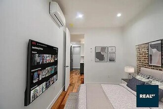 470 Irving Ave in Brooklyn, NY - Building Photo - Building Photo