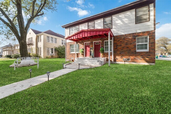 1604 W Alabama St in Houston, TX - Building Photo - Building Photo