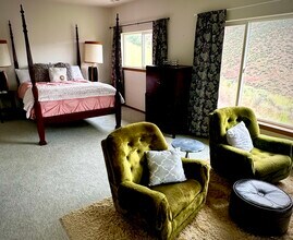 3933 Burch Mountain Rd, Unit Spacious living in Wenatchee, WA - Building Photo - Building Photo