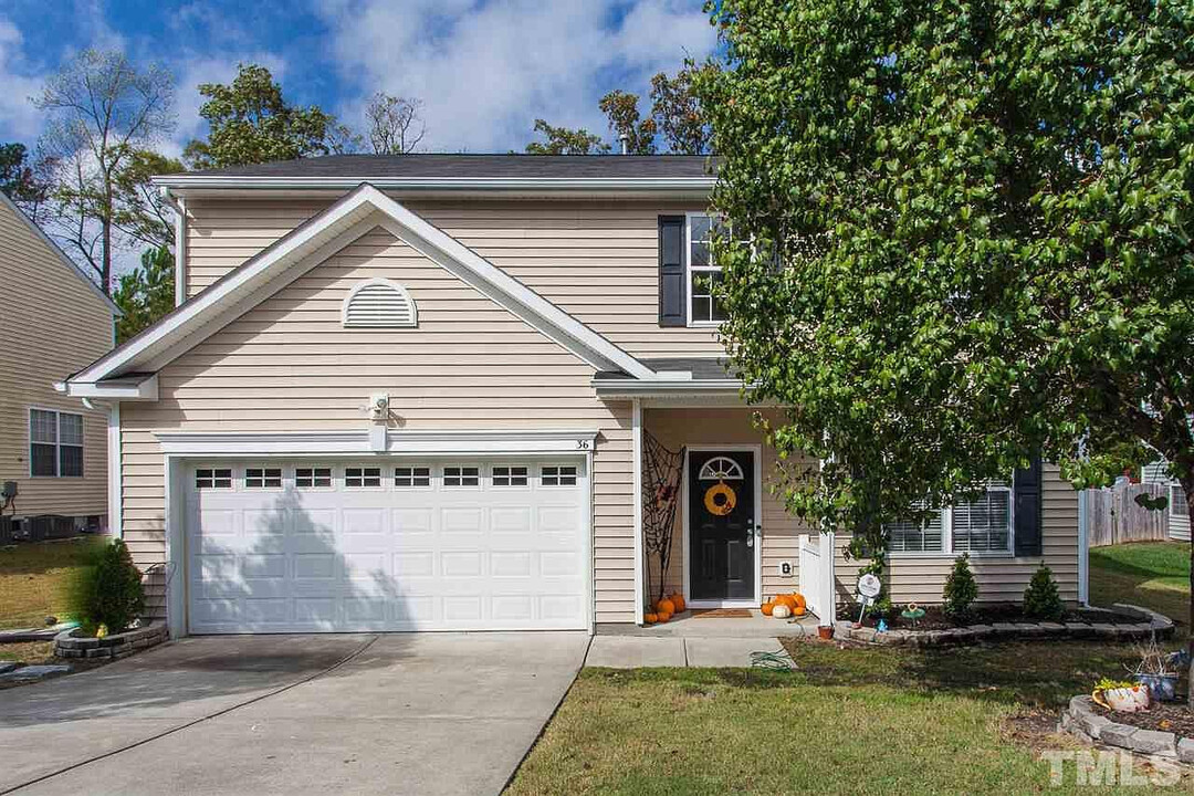 36 Autumn Leaf Ln in Durham, NC - Building Photo