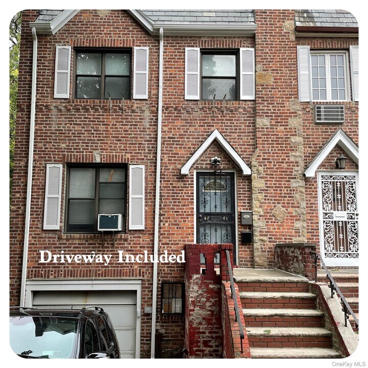 48-41-48-41 41st St in Queens, NY - Building Photo