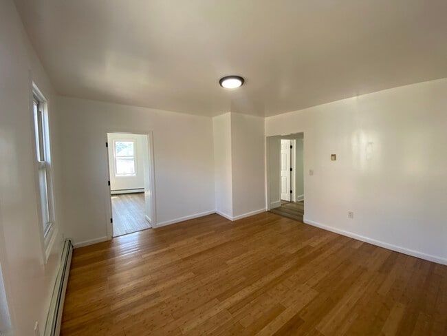 23 Belmont Ave