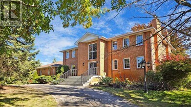 17 Boynton Cir in Markham, ON - Building Photo - Building Photo