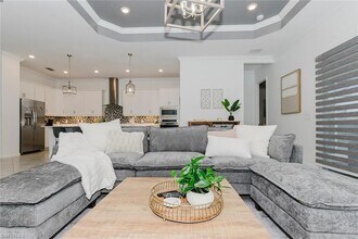 5938 Berwick Ln in Ave Maria, FL - Foto de edificio - Building Photo