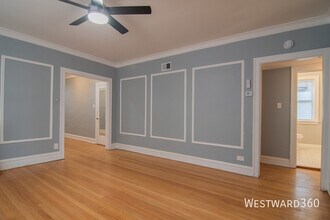 7640 S Phillips Ave in Chicago, IL - Building Photo - Building Photo