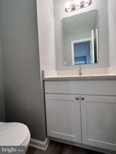 10277 Quiet Pond Terrace in Burke, VA - Building Photo - Building Photo