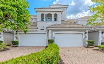 9202 Museo Cir in Naples, FL - Foto de edificio - Building Photo