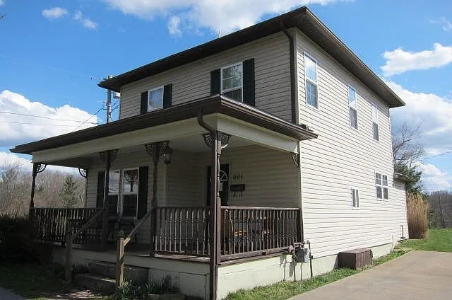 601 Ivy St in Summersville, WV - Building Photo - Building Photo