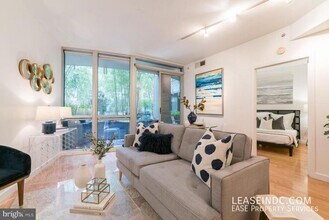 1300 13th St NW in Washington, DC - Building Photo - Building Photo