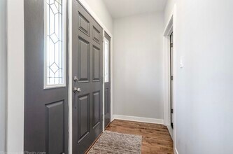 4816 N Kilpatrick Ave, Unit 1 in Chicago, IL - Building Photo - Building Photo