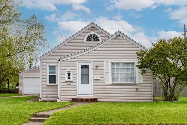 property at 1011 E Battell St