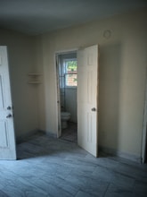 612 W Newgrove St in Lancaster, CA - Building Photo - Building Photo