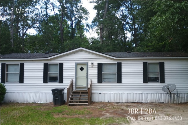 property at 42 Westgate Cir