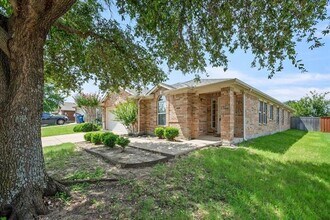 3110 Eastwood Dr in Wylie, TX - Building Photo - Building Photo