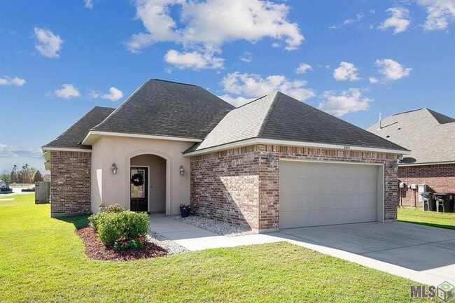 8674 Abertay Ave in Baton Rouge, LA - Building Photo - Building Photo