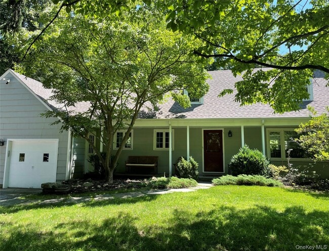 property at 3 N Lake Rd