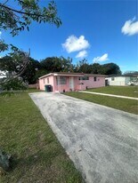 3501 NW 171 Terrace in Miami Gardens, FL - Building Photo