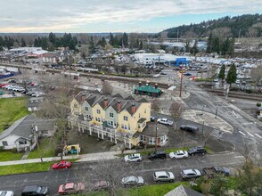 816 Cherry Ave in Sumner, WA - Building Photo - Building Photo