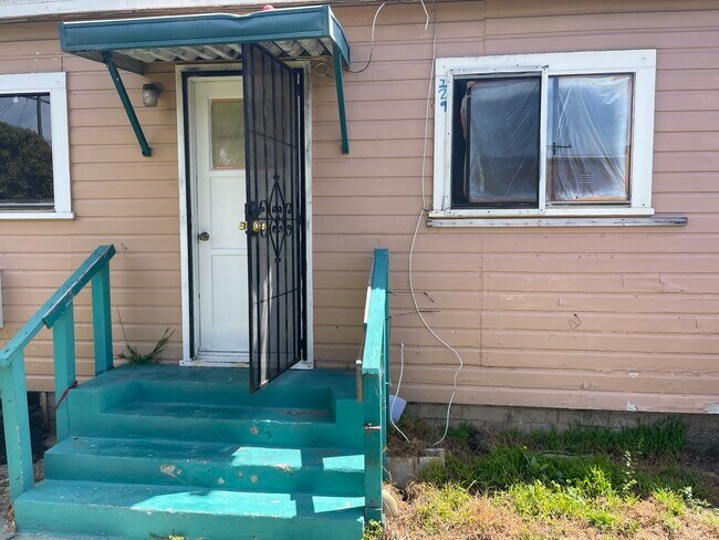 129 E A St, Unit A photo'