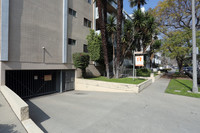 815 S Wooster St in Los Angeles, CA - Building Photo - Building Photo